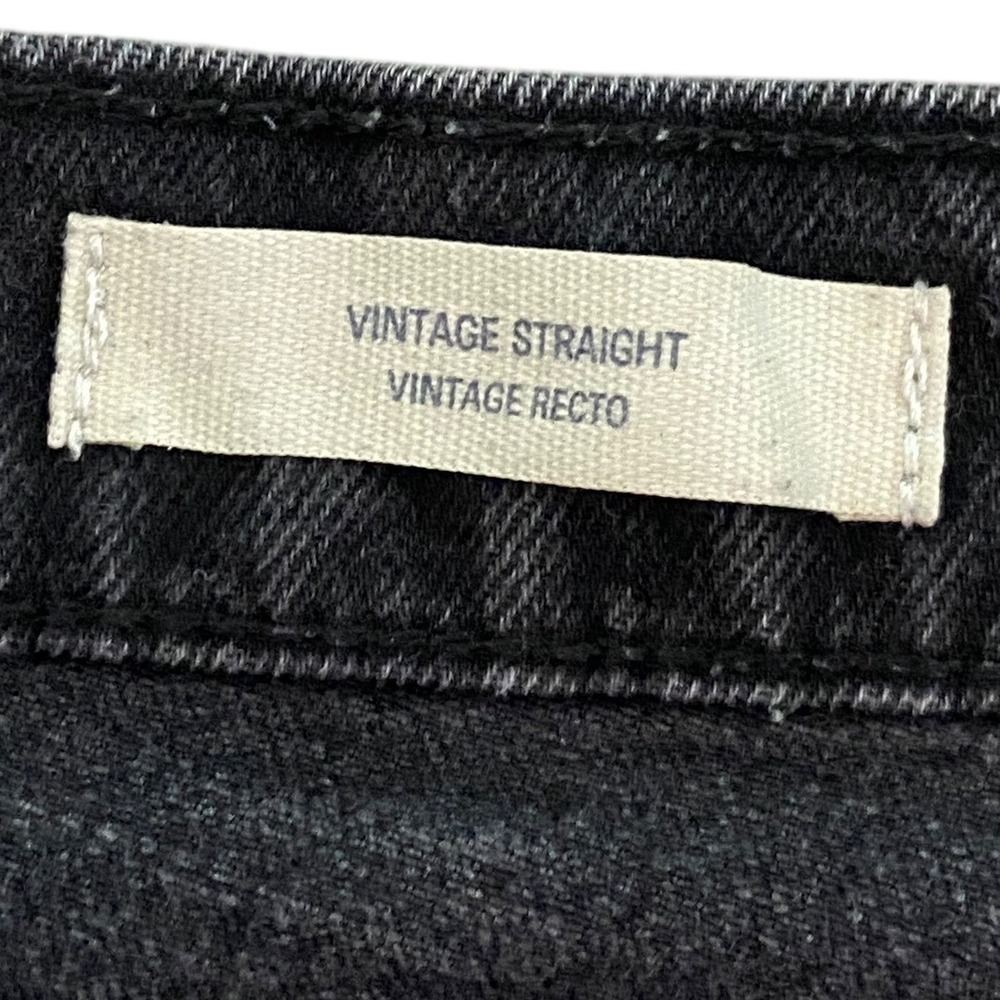 Universal Thread Women's Black Distressed‎ Vintage Straight Leg Jeans Size 2 26R - Picture 4 of 10